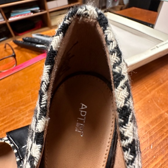APT 9 houndstooth heels - Picture 3 of 3